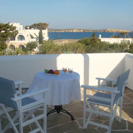 Nissiotiko & Apartmán Drios